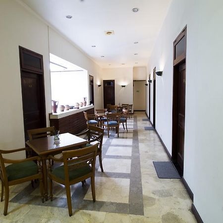 Reddoorz @ Dago Bandung Exterior foto