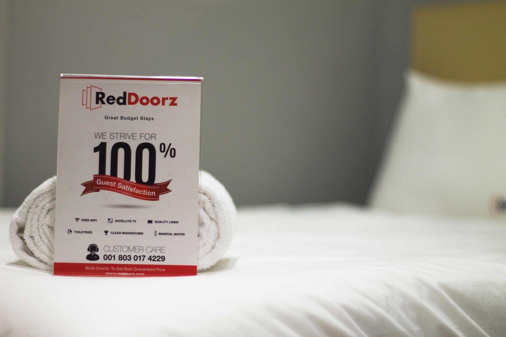 Reddoorz @ Dago Bandung Exterior foto